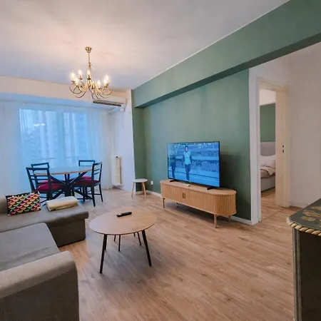 Riverside Grand Бухарест