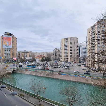 Riverside Grand Bucureşti