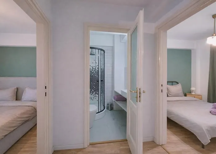 Riverside Grand Bucarest